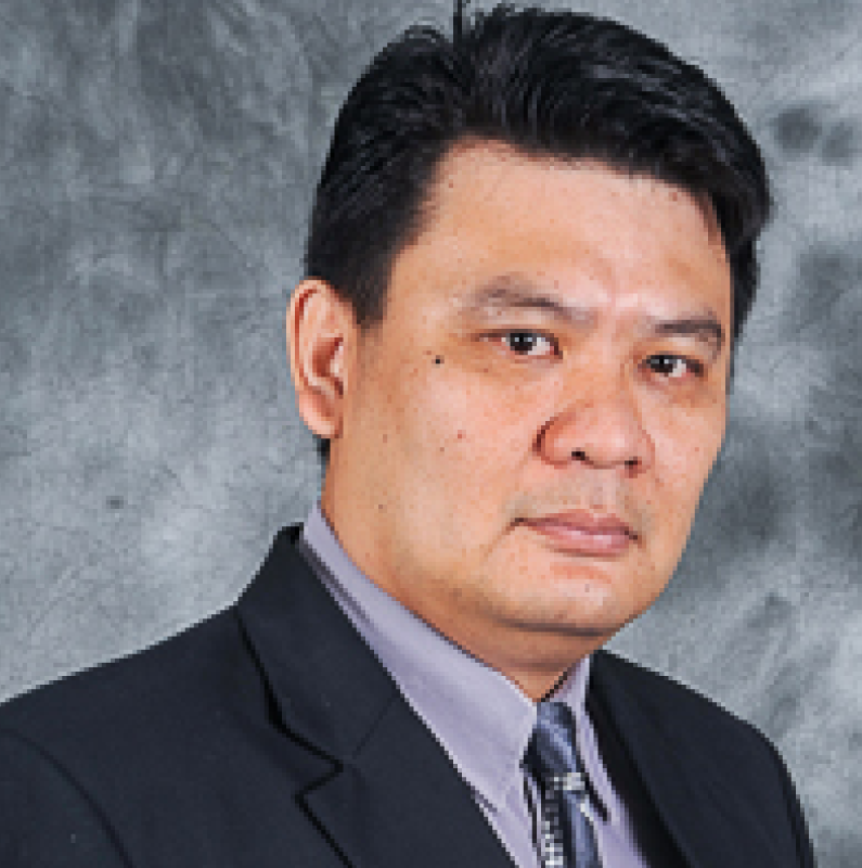 Associate Professor Dr Teh Chee Siong