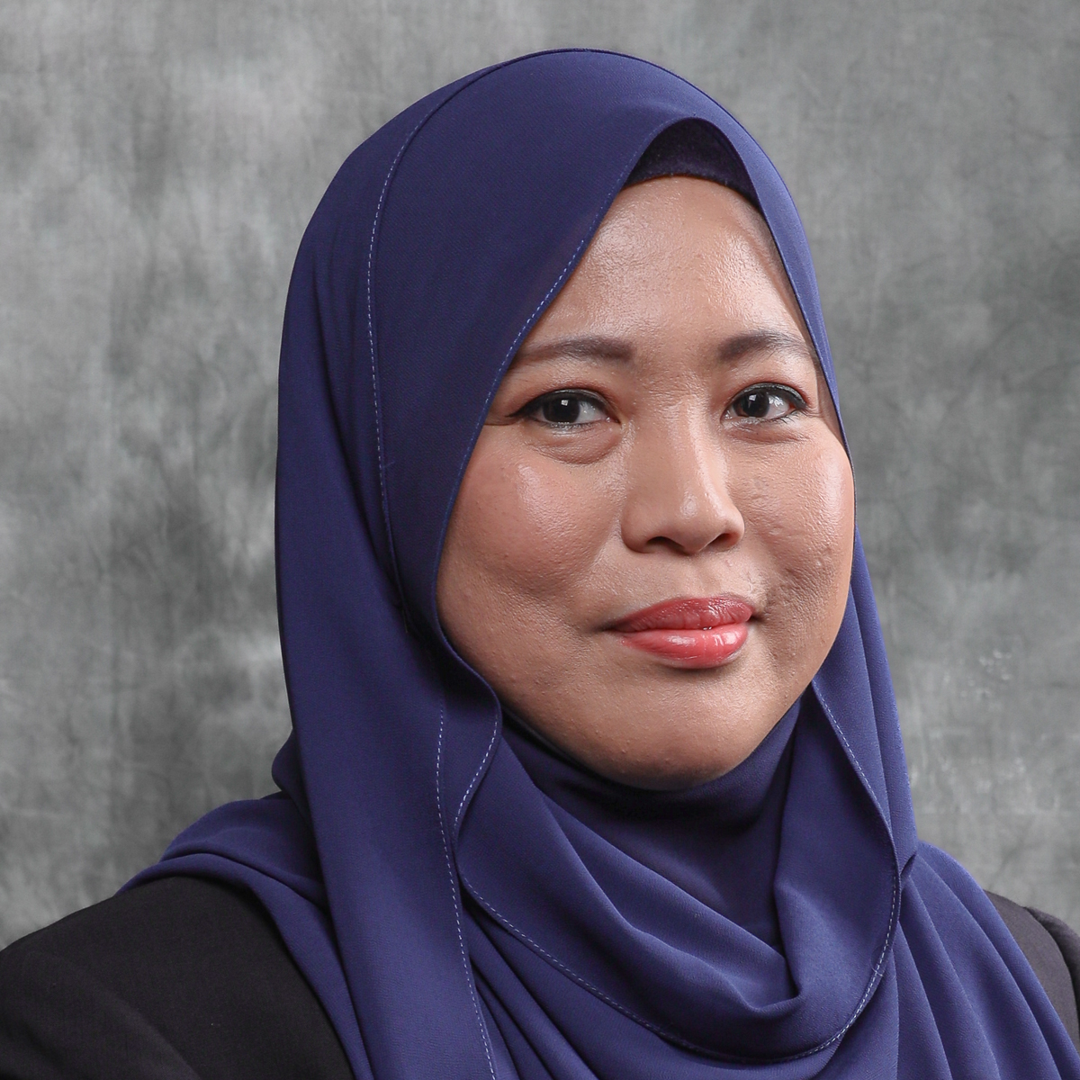 Hanifah Binti Kamel